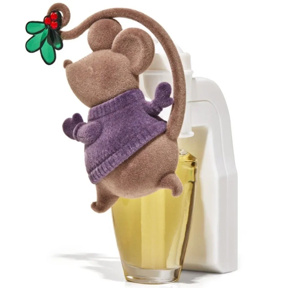 Bath & Body Works Mistletoe Mouse Wallflowers Fragrance Plug-In